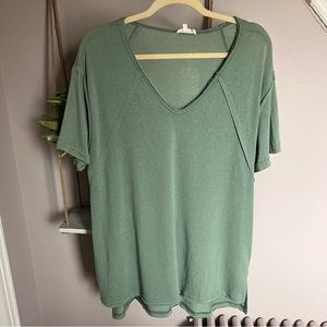 Oversized relaxed fit v-neck t-shirt with side seam pockets! SAGE